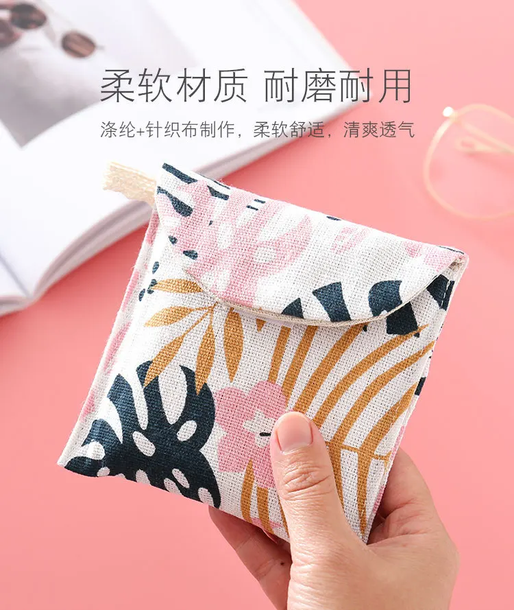 Women Sanitary Napkin Tampon Storage Bag Cute Sanitary Pad Pouches Portable Makeup Lipstick Key Earphone Data Cables Organizer