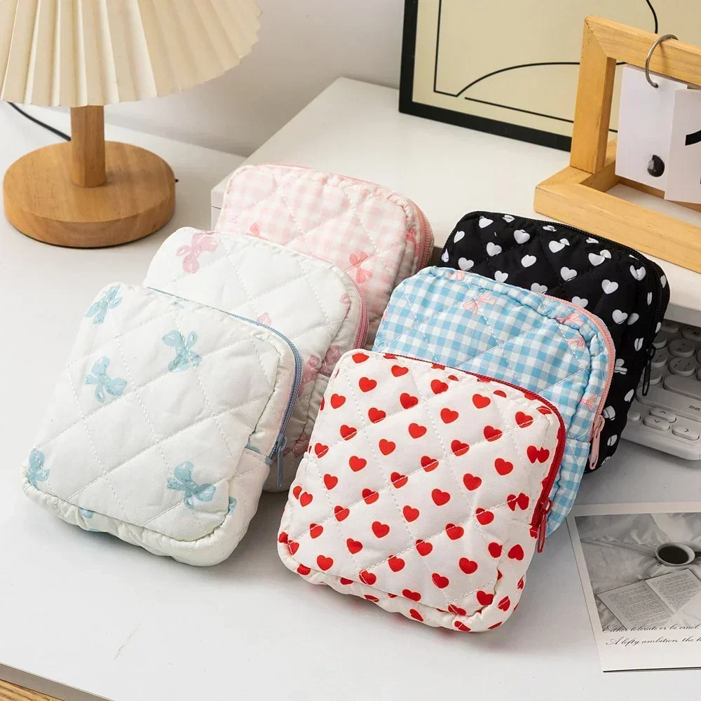 Women Sanitary Napkin Tampon Storage Bag Cute Sanitary Pad Pouches Portable Makeup Lipstick Key Earphone Data Cables Organizer