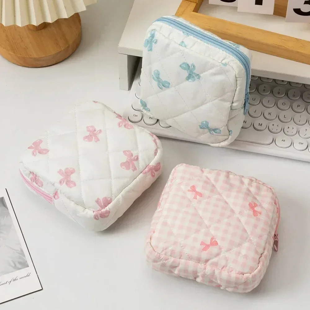 Women Sanitary Napkin Tampon Storage Bag Cute Sanitary Pad Pouches Portable Makeup Lipstick Key Earphone Data Cables Organizer