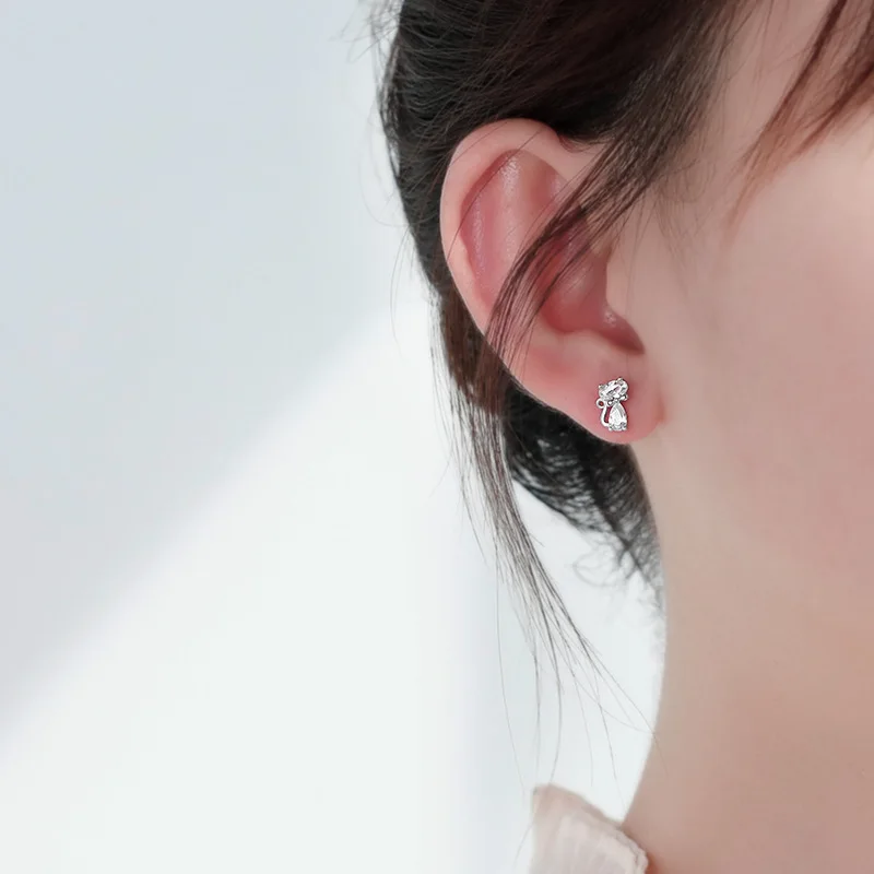 Fashion Shiny Zircon Rabbit Stud Earrings For Women Lovely Animal Bunny Rhinestone Earring Wedding Party New Year Jewelry