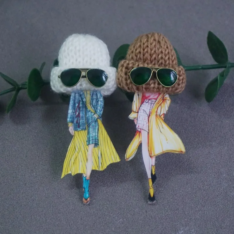 Cute Brooch For Woman Lady Acrylic Brooch Pins Suit Dress Clothing Accessories Christmas Gifts about 9cm