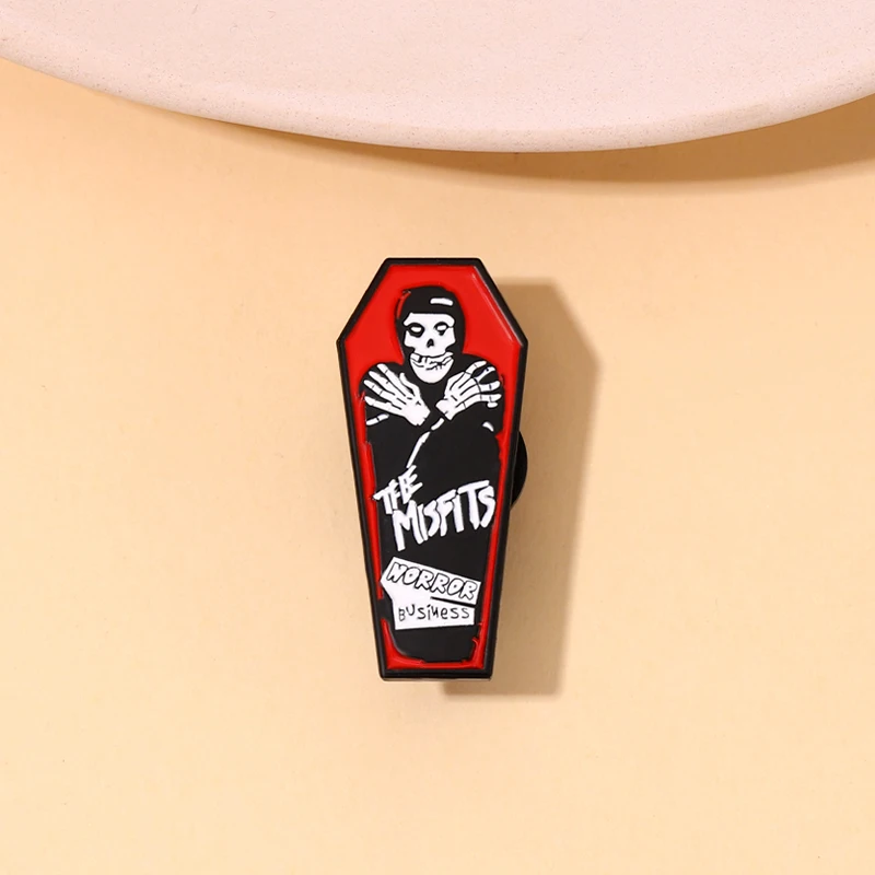 Rock Punk Enamel Pin Music Club Brooch Horror Badge Metal Backpack Sweater Custom Accessories for Fans Friends Jewelry Wholesale