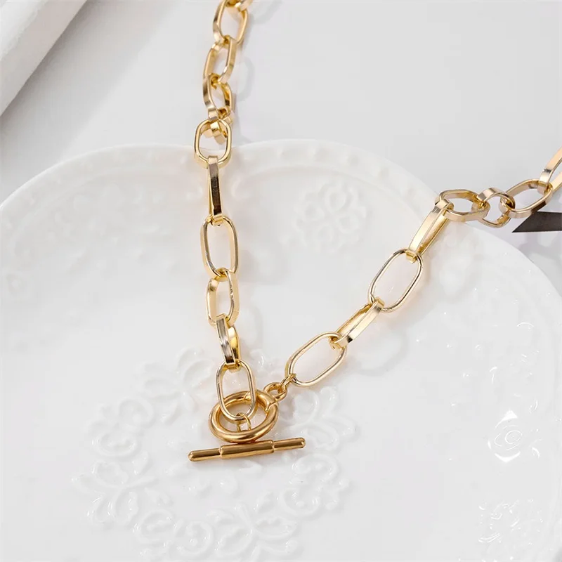 Punk Women's Neck Chain Gold Color Kpop on The Neck Pendant and Necklace Pearl Beads Choker Jewelry 2023 Collar Gifts Wholesale