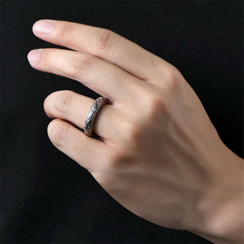 Vintage Astronomical Ball Alloy Men's and Women's Rings Creative Complex Rotating Cosmic Ring Deformable Rotating Ring Necklace