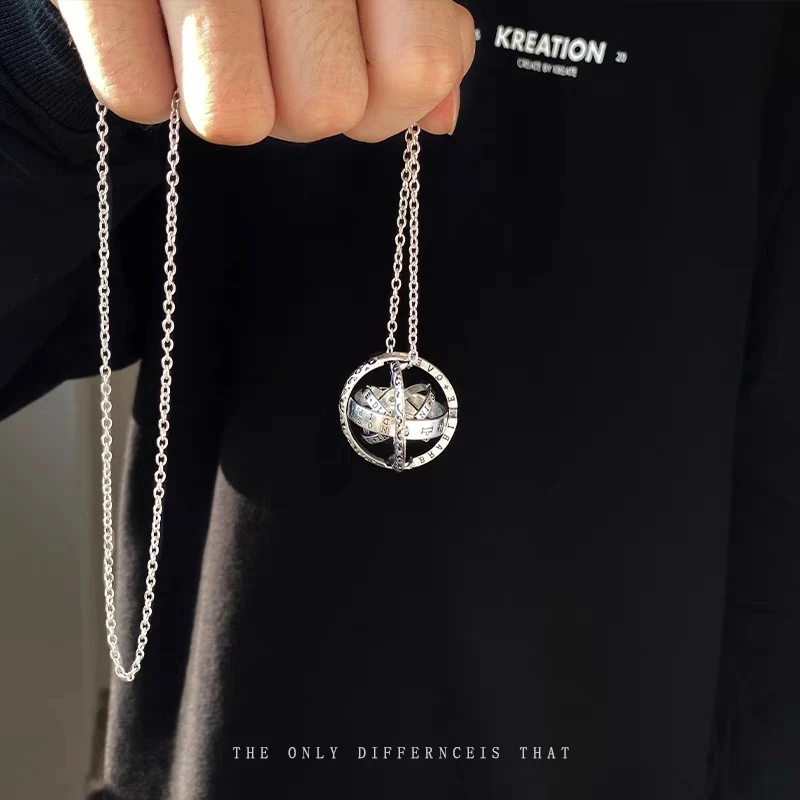 Vintage Astronomical Ball Alloy Men's and Women's Rings Creative Complex Rotating Cosmic Ring Deformable Rotating Ring Necklace