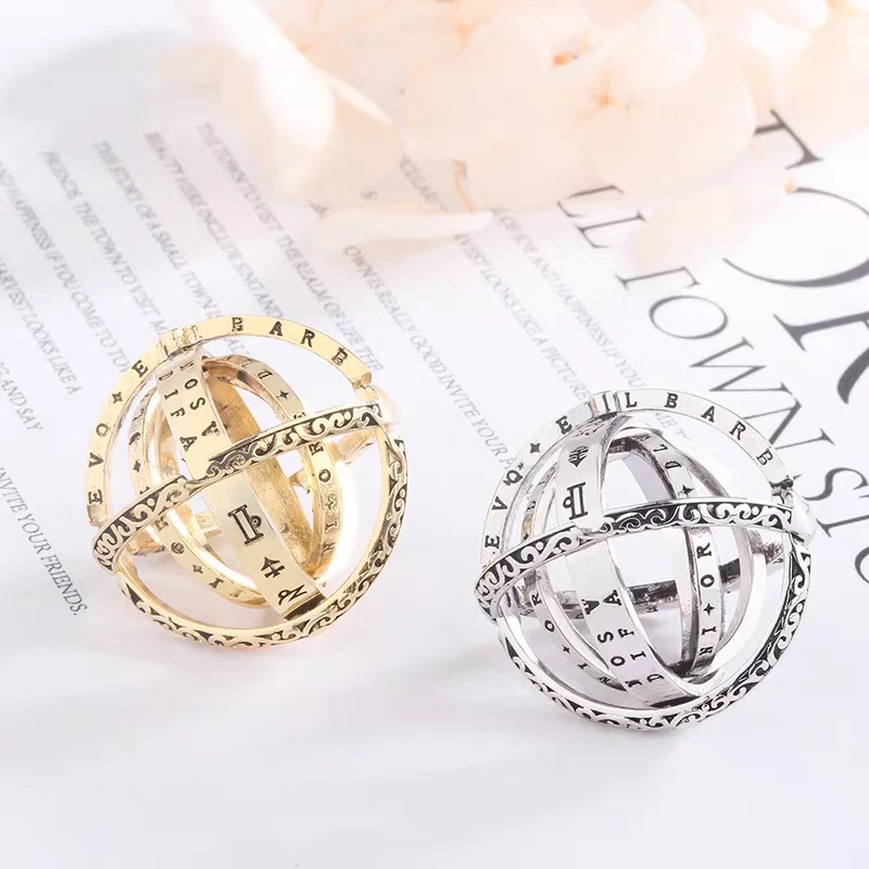 Vintage Astronomical Ball Alloy Men's and Women's Rings Creative Complex Rotating Cosmic Ring Deformable Rotating Ring Necklace