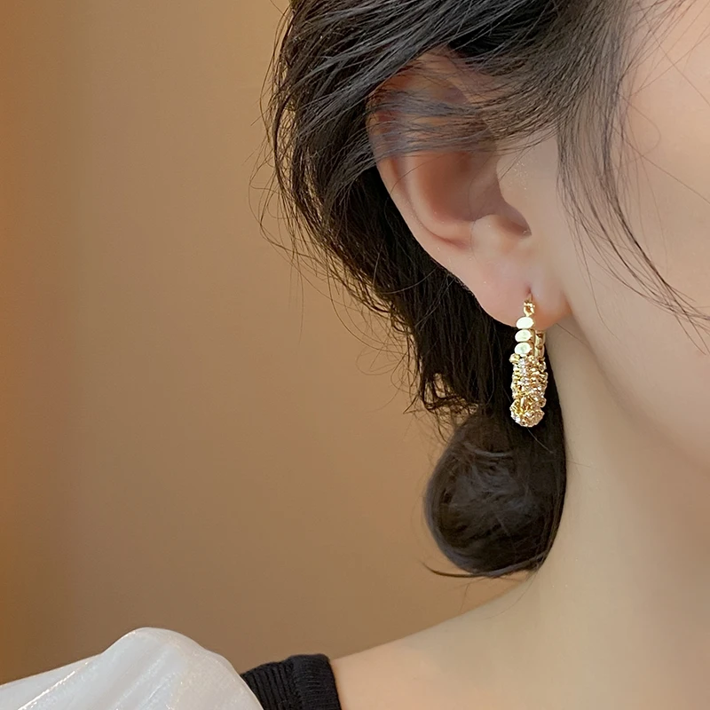 New Year's Design: Geometric Irregular Micro Set Zircon Metal Earrings Luxury Ear Accessories for Women in 2025 Fashion Jewelry