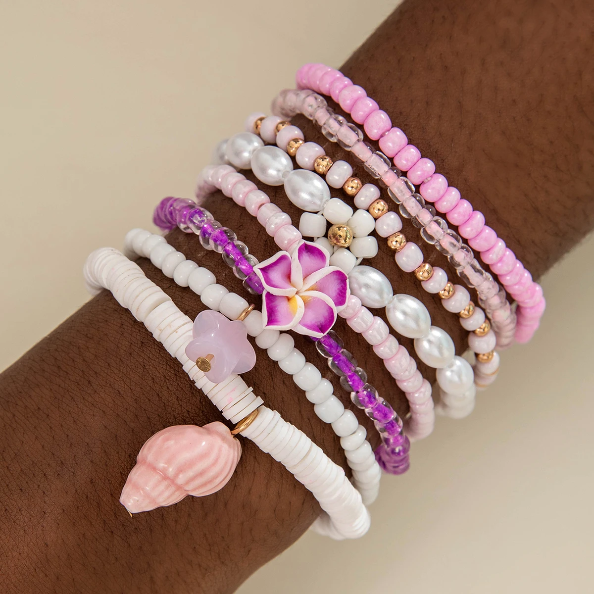 Tocona 5pcs/set Bohemian Imitation Pearl Bracelets for Women Ethnic Style Shell Beaded Bangles Summer Beach Jewelry Set 26165