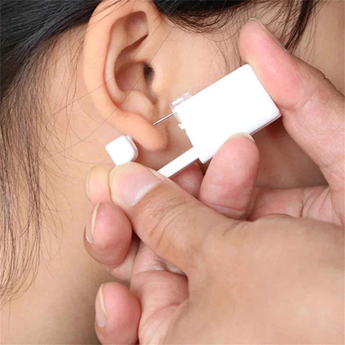 EVISPOL1Pc Disposable Sterile Ear Piercing Kit Cartilage Tragus Helix Piercing Gun No Pain Piercer Tool Machine Set Stud Jewelry