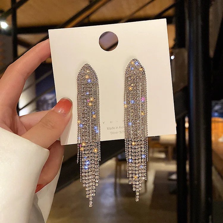 Green Crystal Golden Leaves Earrings for Women Individuality Daily Accessories Valentines Day Anniversary Birthday Jewelry Gifts