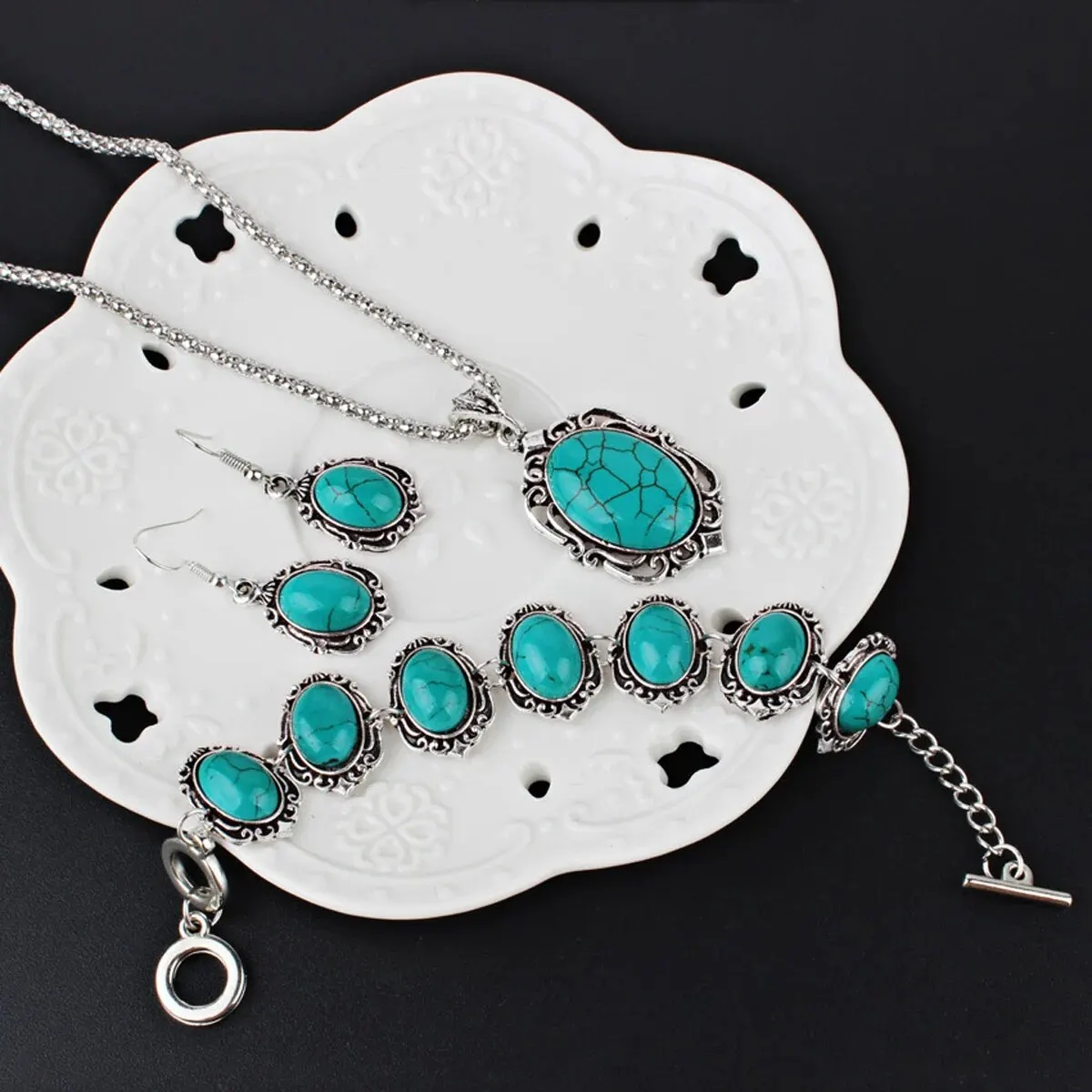 3pcs Women's Vintage Turquoise Bracelet Necklace Earrings Set, Healing Stone Decoration Gift(Without Box)