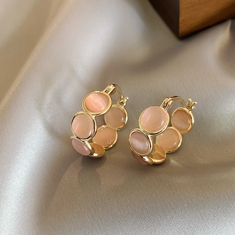 Sweet Girls' Pink Round Opals Hoop Earrings 2025 New Design Jewelry Luxury Accessories Suitable for Women's Daily Wear Earrings
