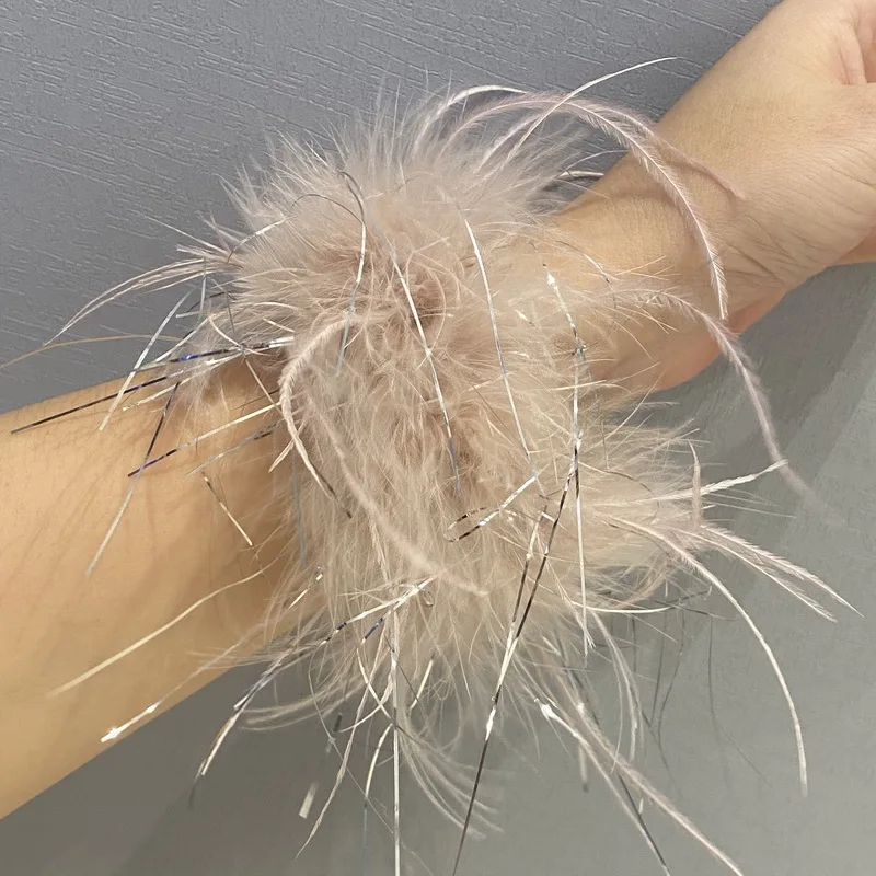luxury Ostrich feathers cuffs for women arm warmer fur Soft feathers wrist cuffs Women's Feathers Bracelets fur cuffs Accessorie