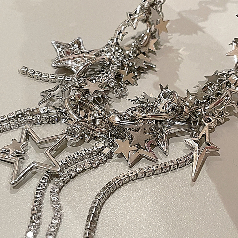 Star Sequin Hollowed Out Necklace for Women Fashion Inlaid Rhinestone Tassels Choker Necklace Y2k Style Accessories Gift
