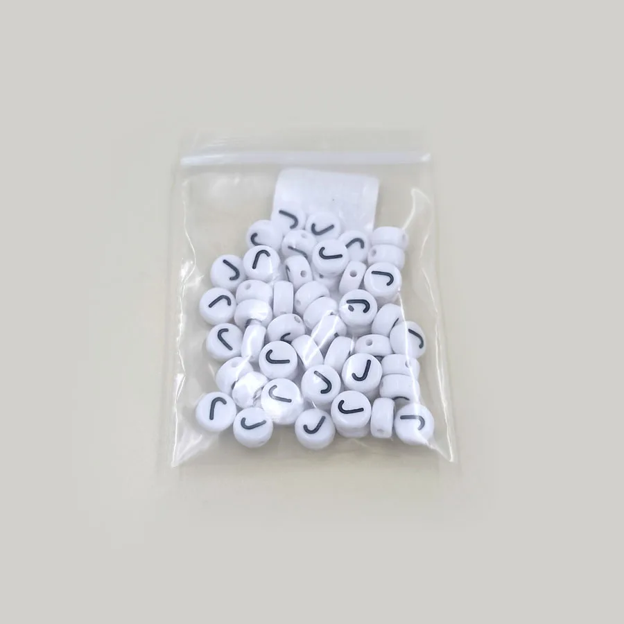 7mm 50Pcs Acrylic 26 English Letter Flat Round Beads Black on white DIY Crafts Necklace Bracelet Pendant For Jewelry Making