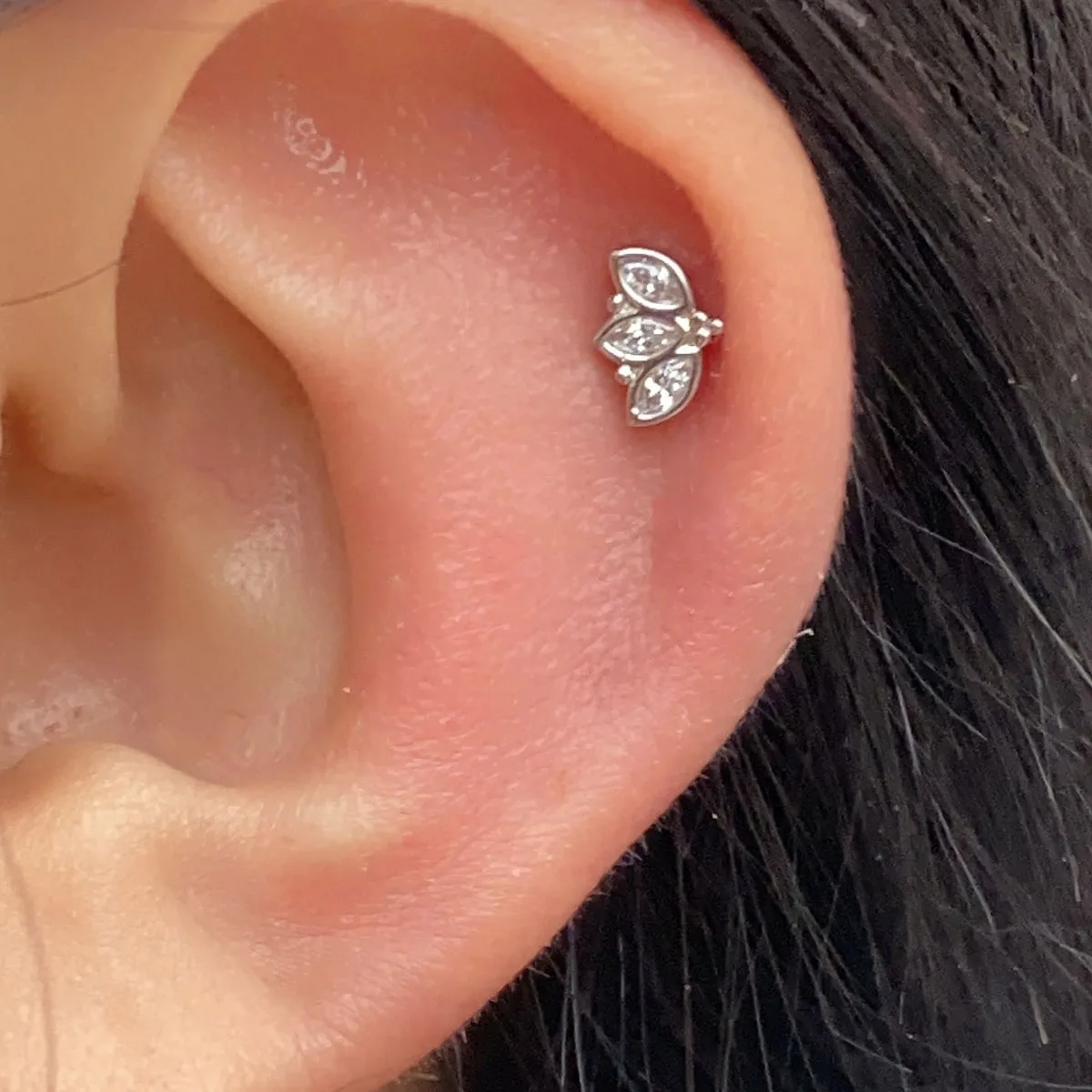 1PC 20G Women's Fashion Stainless Steel Crystal CZ Ear Studs Cartilage Helix Lobe Earring 2024 Trendy Piercing Jewelry for Teens
