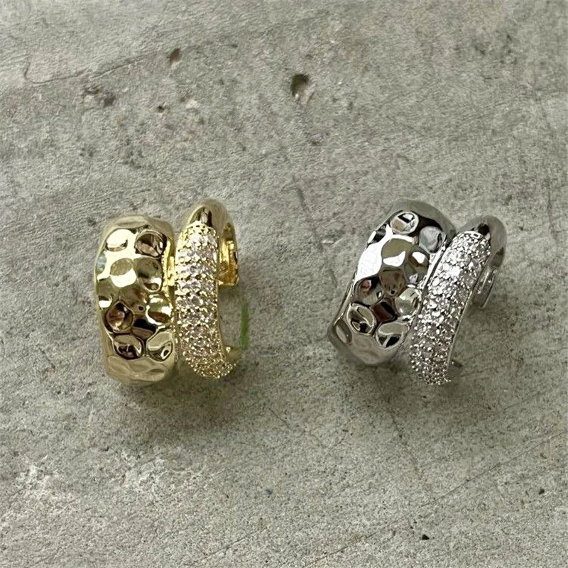 Fashion Exquisite Rhinestone Decor Ear Cuff earring for Woman Ear 2023 Summer New Arrival Ear Clip Jewelry Gift