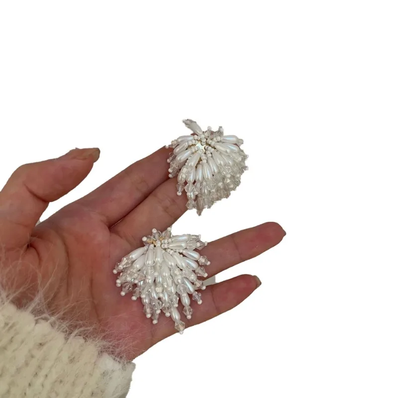 Simple New Style Exquisite Retro Personality Trend Beaded Crystal Pearl Flower Earrings Wedding Party Earrings Jewelry Wholesale
