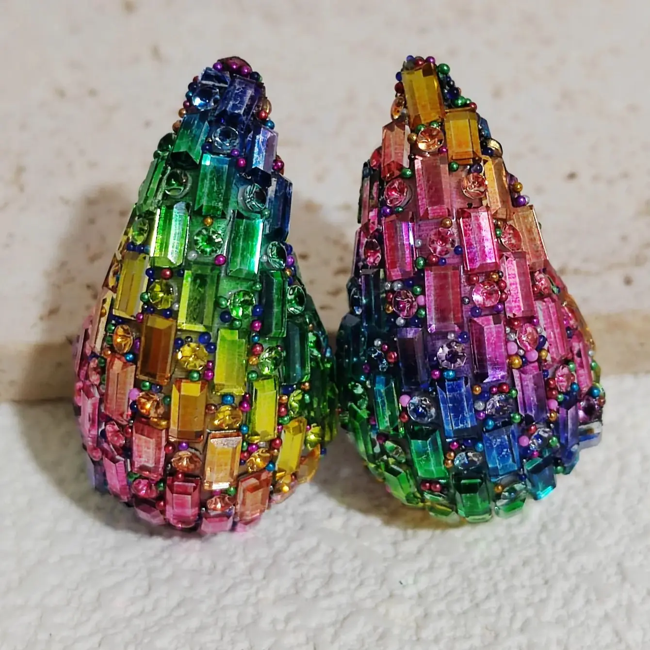 Oversized colorful Stud Earrings with Full Diamonds and Drop-shaped Pendants in European and American Styles