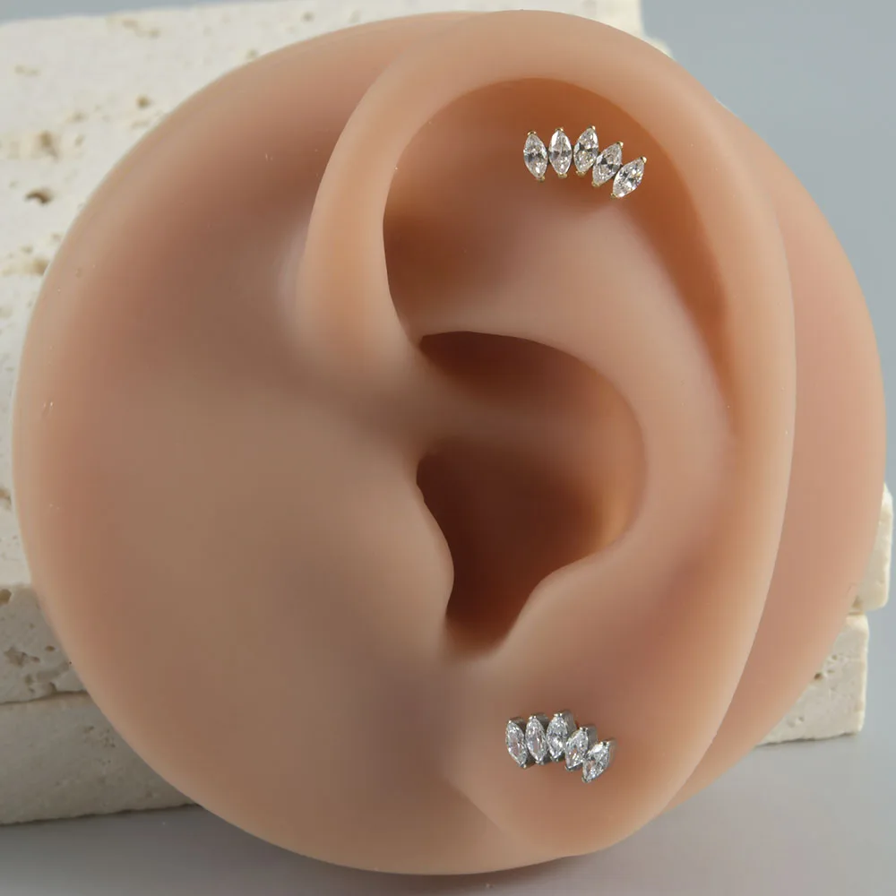 1pcs G23 Solid Titanium CZ Horse eye Flower Cartilage Earring Stud 16G Internally Threaded Sun Helix Ear Tragus Piercing Jewelry