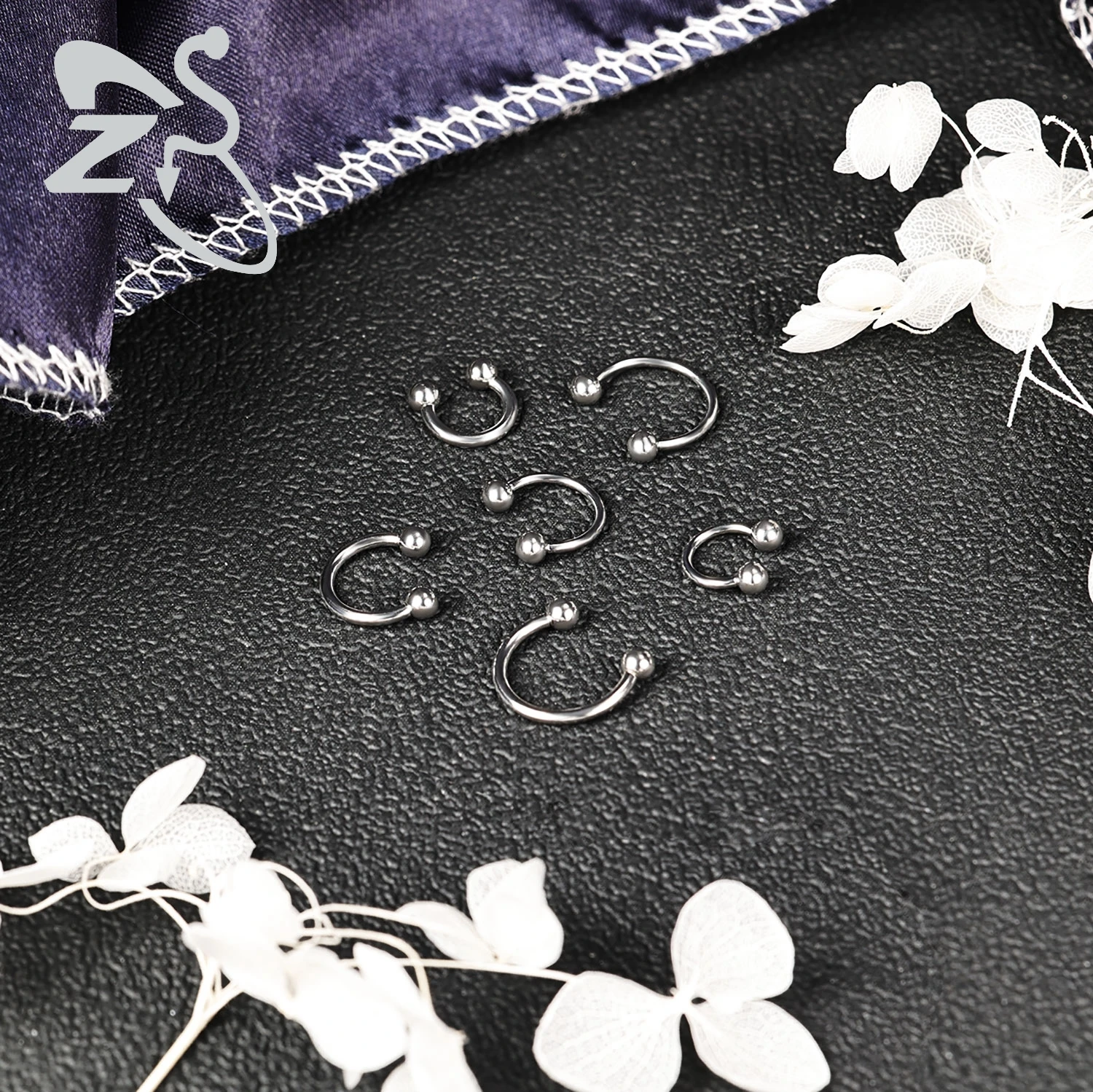 ZS 1PC 16G/18G Spike Nose Rings Stainless Steel Septum Clicker Silver Color Ear Helix Diath Internal Thread Tragus Piercing