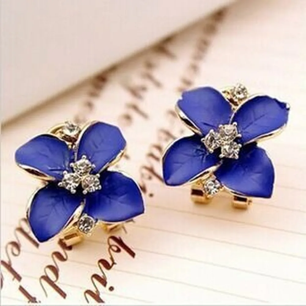 New Elegant and Noble Earrings Blue Flower Crystal Camellia Earrings Ladies Simple Christmas Earrings Pendant Party JewelryGifts