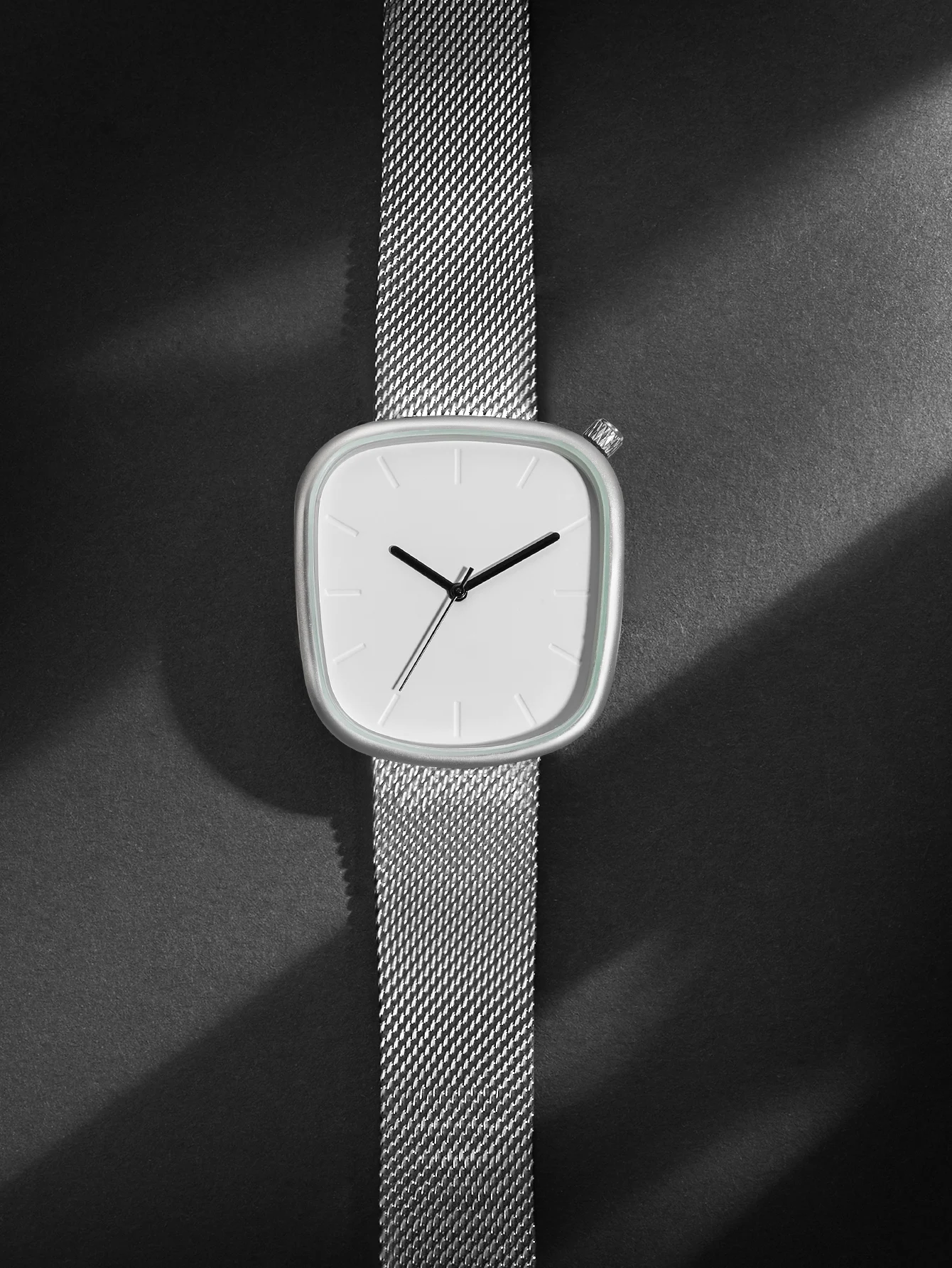 TOMI Men's Minimalist Watch Fashion Versatile Men's and Women's Square Watch Scale Black and White Premium Quartz Watch