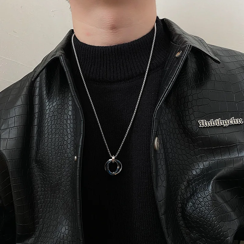 Necklace For Men Hip-hop Three-ring Titanium Steel Does Not Fade Simple Refined Minor Personality Brand Red Tide Pendant