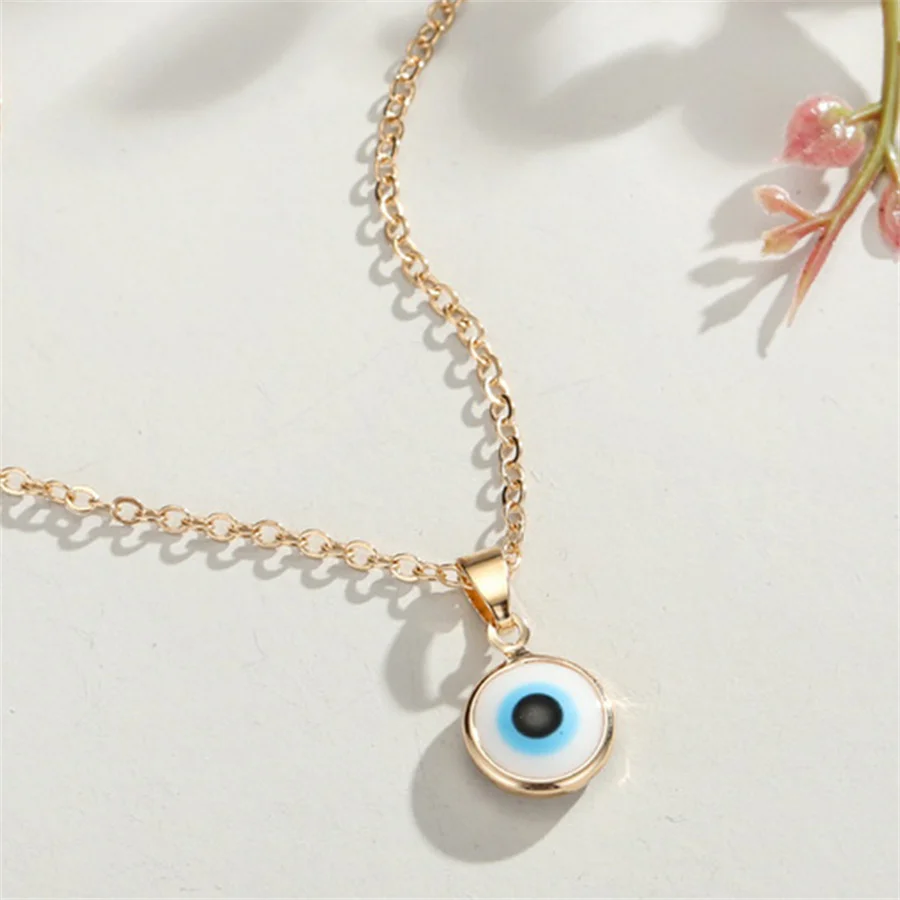 Turkish Blue Evil Eye Pendant Necklaces for Women Simple Thin Link Clavicle Chain Round Demon Eyes Choker Friendship Jewelry