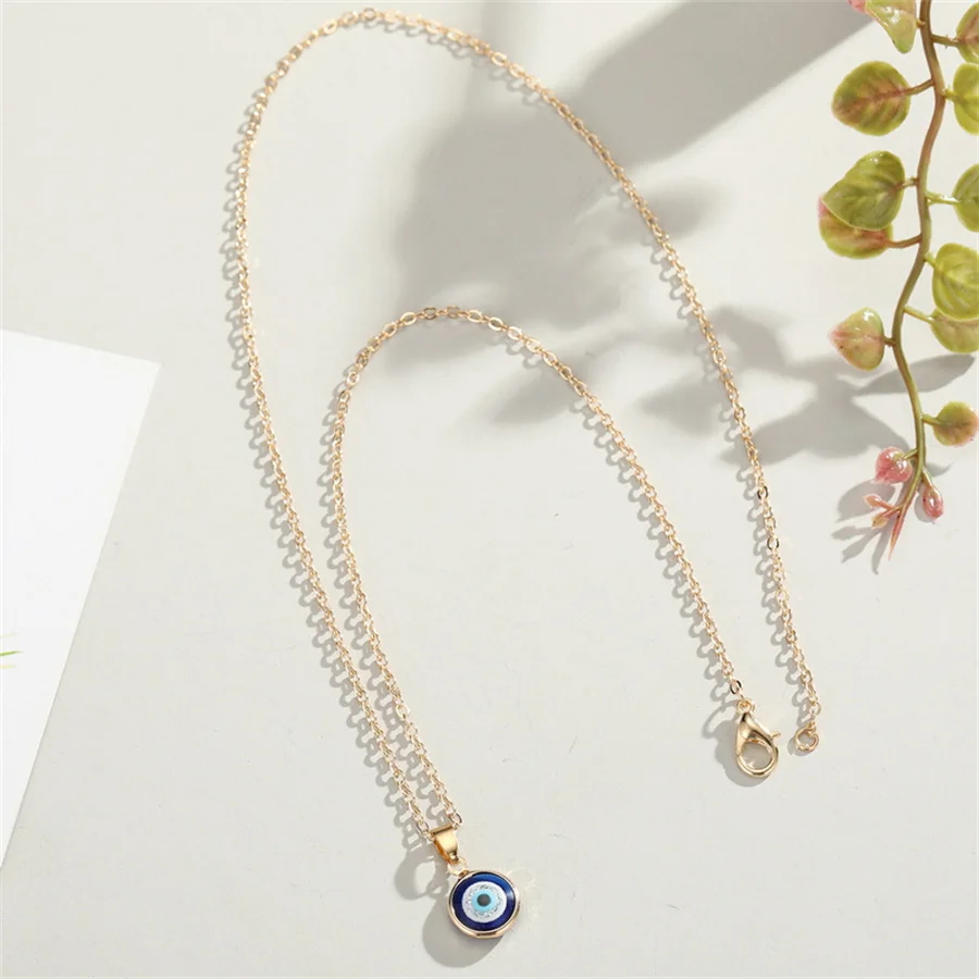 Turkish Blue Evil Eye Pendant Necklaces for Women Simple Thin Link Clavicle Chain Round Demon Eyes Choker Friendship Jewelry