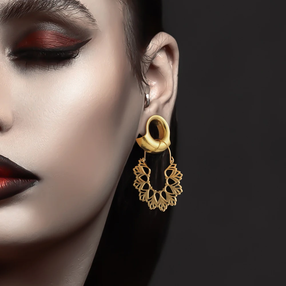 Casvort 2PCS 316 Stainless Steel Hypoallergenic Ear Gauge Plugs Saddle Hangers Weights Stretcher Ear Piercing Women Body Jewelry
