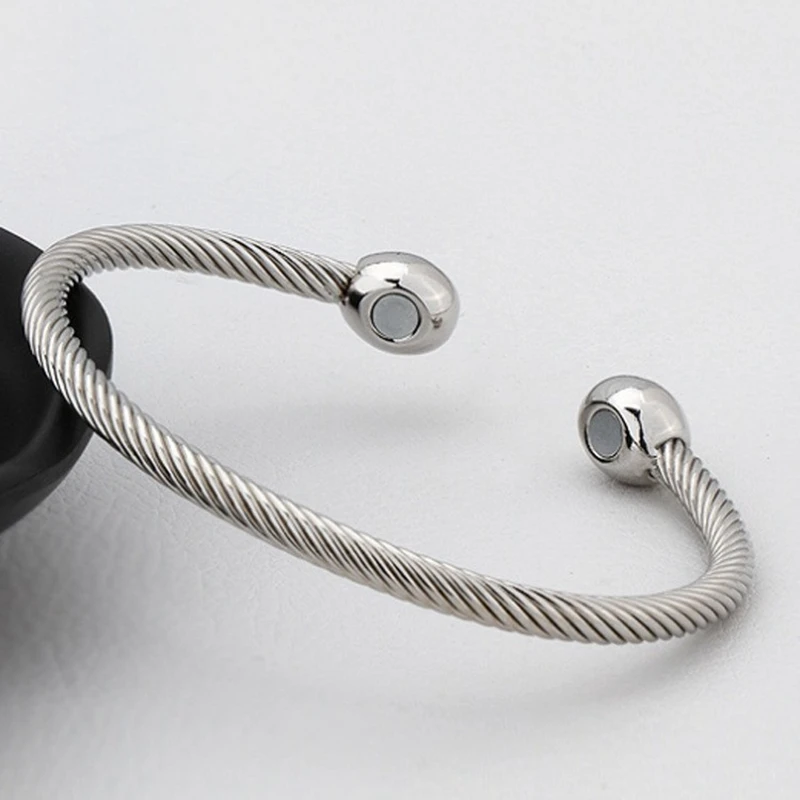 Treatment of Health Energy Open Bracelet Arthritis Pain Relief Twisted Retro Treatment Magnetic Bracelet for Women and Men