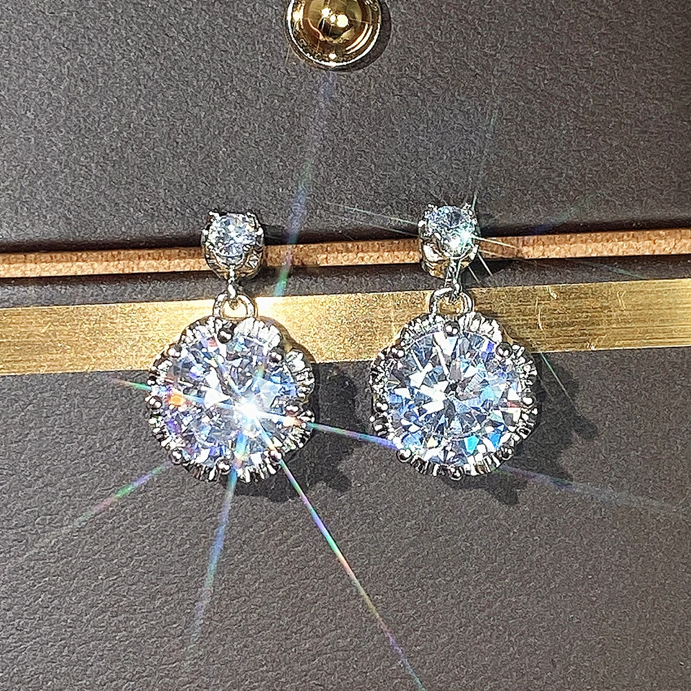 Huitan Luxury Wedding Earrings for Women Shiny Round Cubic Zirconia Crystal Dangle Earrings Bridal Marriage Accessories Jewelry