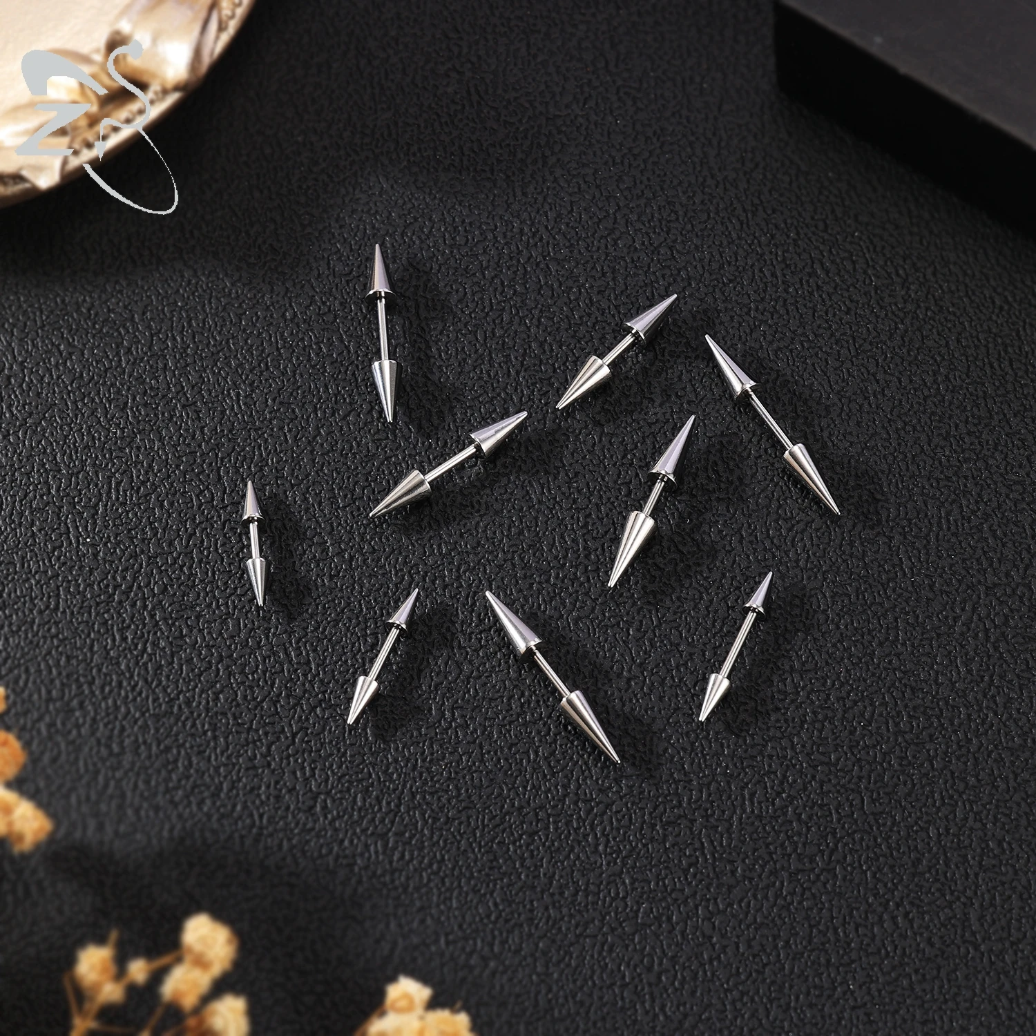 ZS 1PC 16G Long Spike Bridge Piercing Stainless Steel Eyebrow Ring Curved Barbell Cartilage Earring Punk Cone Labret Piercing