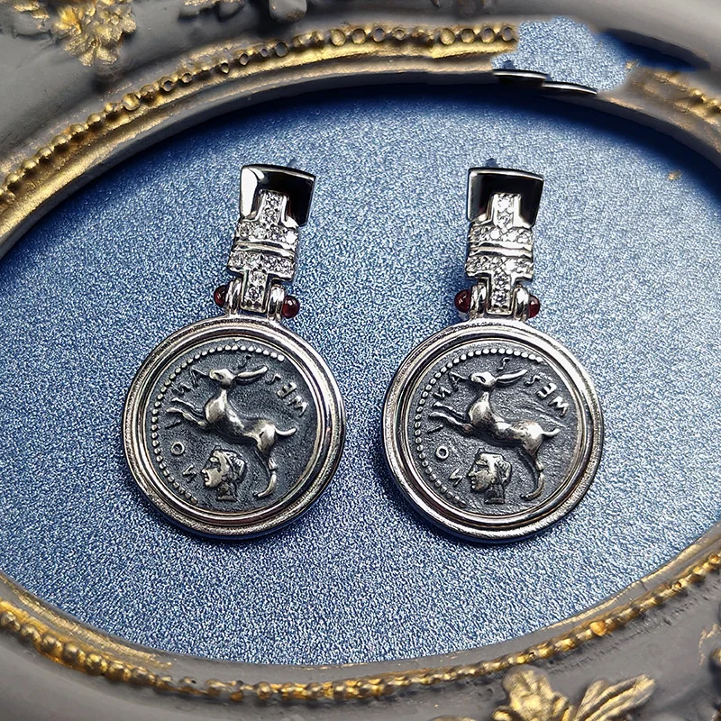 New Light Luxury Retro Italian Coin Earrings Women's Personalized Rabbit Coin Jewelry wholesale