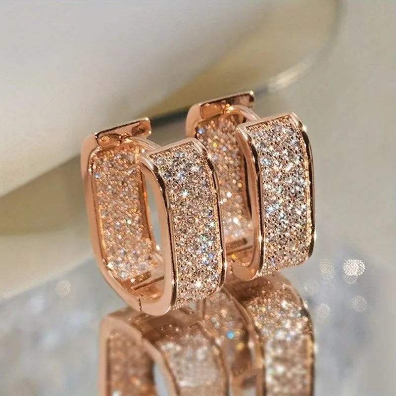 Fashion Diamond-Studded Circle Earrings, Women's Style, Silver / Gold, Simple and Versatile Girl's Earrings, Popular Accessories