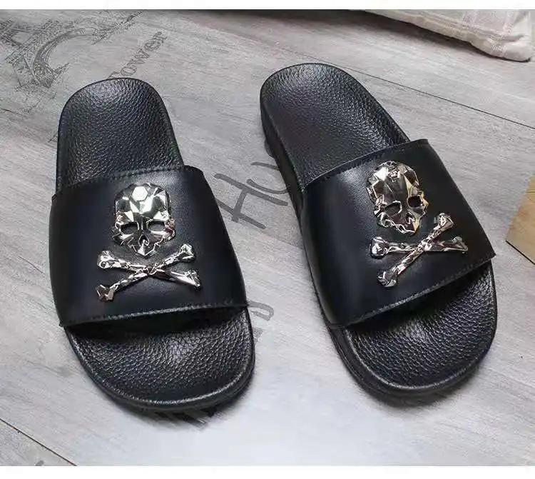 Summer Fashion Men's Leather Slippers Couple Beach Shoes Skull Sandals Slippers Antiskid Open Toe Flip Flops Big Size Slides