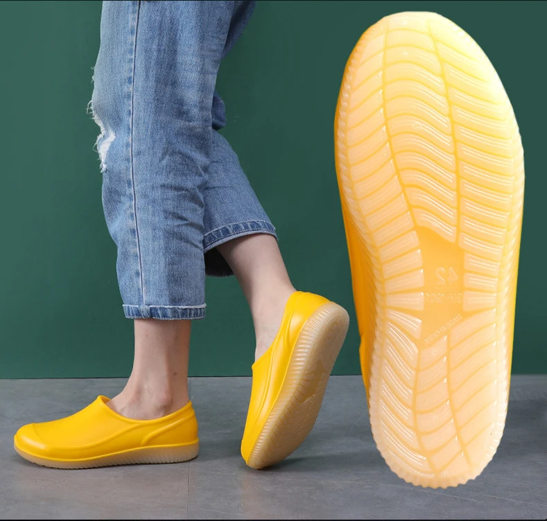 Lover Design Waterproof PVC Loafers Shoes Man Ankle Shoes Rain Boots Rubber Shoes Solid Color Fishing Boot Luminous Rain Boots