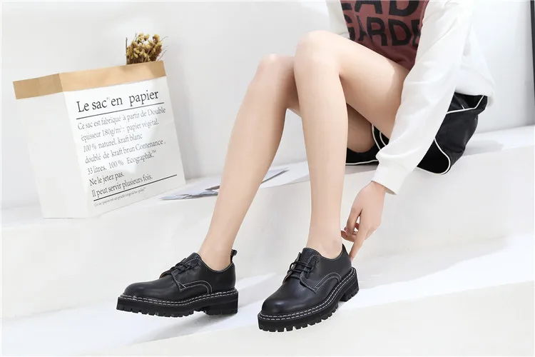 Retro Women Shoes Genuine Leather 2026 New Spring British Style Student Shoes Wild Thick Large Size 41 42 43 Ladies Oxford Shoes
