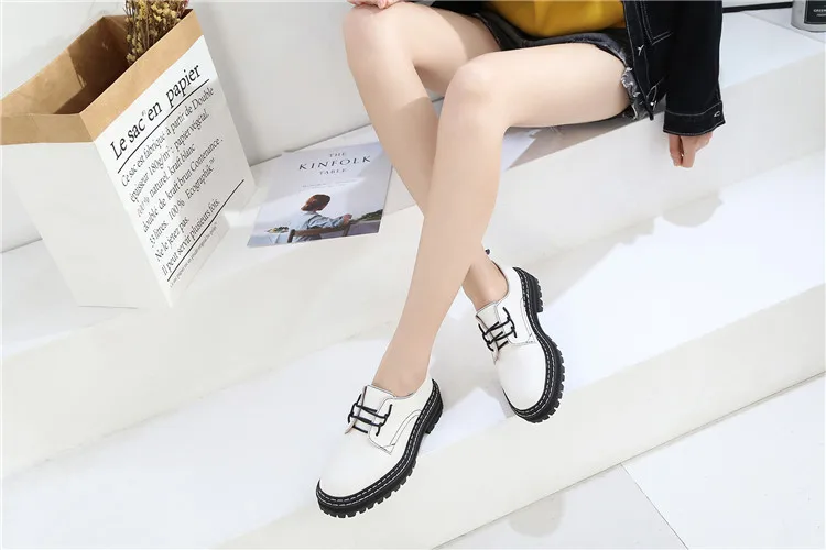 Retro Women Shoes Genuine Leather 2026 New Spring British Style Student Shoes Wild Thick Large Size 41 42 43 Ladies Oxford Shoes