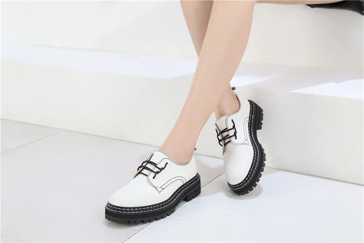 Retro Women Shoes Genuine Leather 2026 New Spring British Style Student Shoes Wild Thick Large Size 41 42 43 Ladies Oxford Shoes