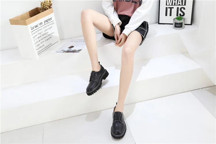 Retro Women Shoes Genuine Leather 2026 New Spring British Style Student Shoes Wild Thick Large Size 41 42 43 Ladies Oxford Shoes
