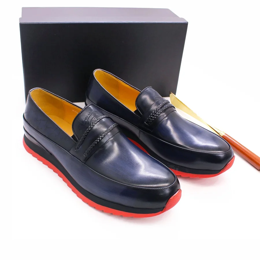 High-grade Leather Casual Men's Shoes Handmade Trendy Set of Feet Comfortable Sports Office Men's Banquet Leather Shoes
