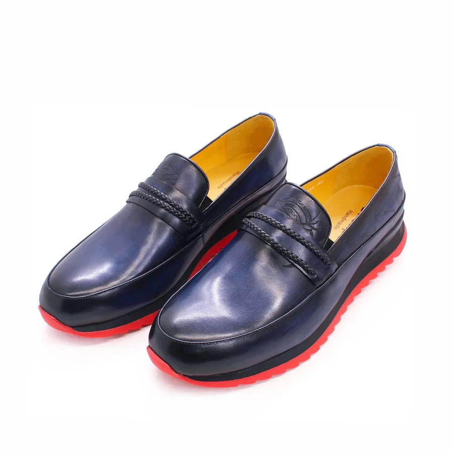 High-grade Leather Casual Men's Shoes Handmade Trendy Set of Feet Comfortable Sports Office Men's Banquet Leather Shoes
