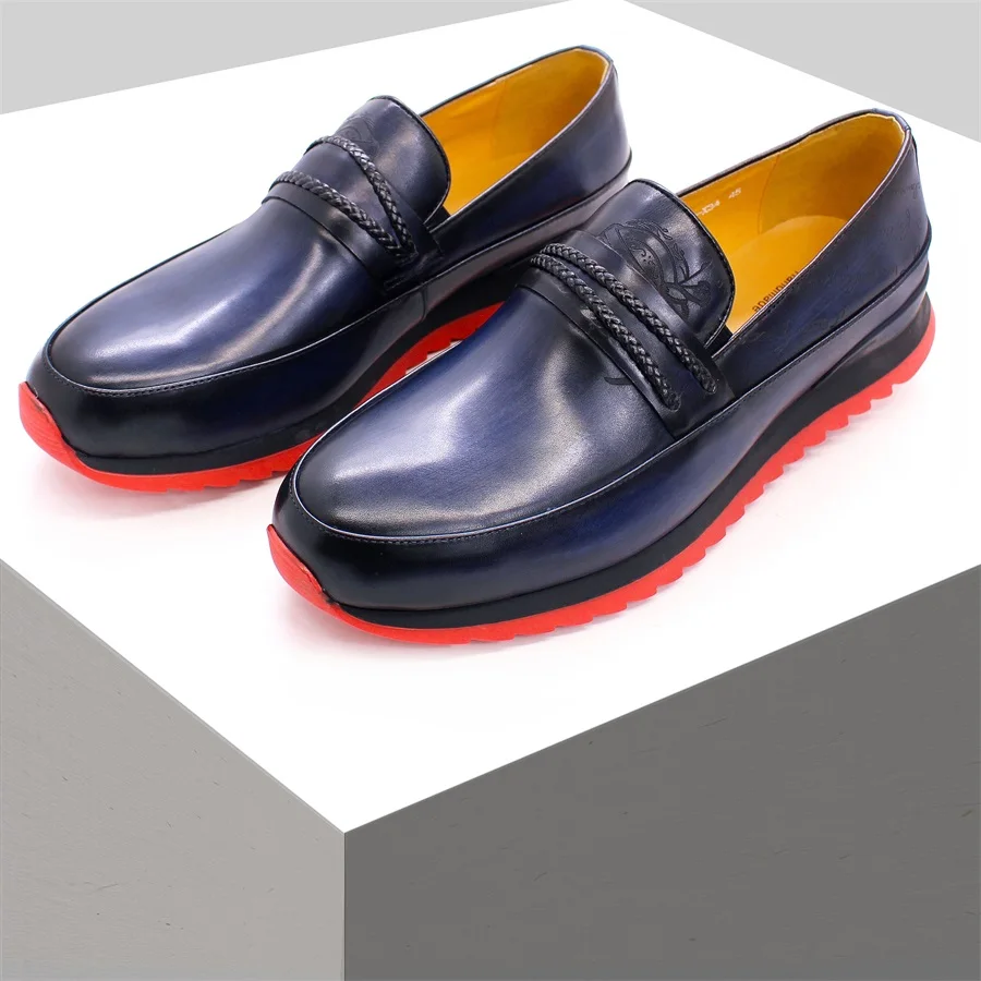 High-grade Leather Casual Men's Shoes Handmade Trendy Set of Feet Comfortable Sports Office Men's Banquet Leather Shoes