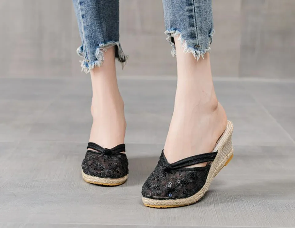 Air Mesh Wedge Slippers for Women Sequins Fashion Slides Ladies Closed Toe Leisure Outdoor Espadrilles High-heeled Slip on Mules