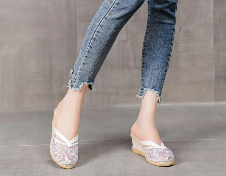 Air Mesh Wedge Slippers for Women Sequins Fashion Slides Ladies Closed Toe Leisure Outdoor Espadrilles High-heeled Slip on Mules