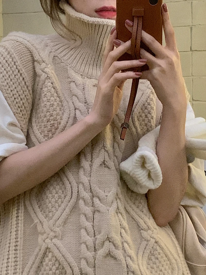 2021 New Women Spring Autumn Turtleneck Twist Sleeveless Short Tank Sweater Jacket Beige Knitted Pullover Waistcoat Vest