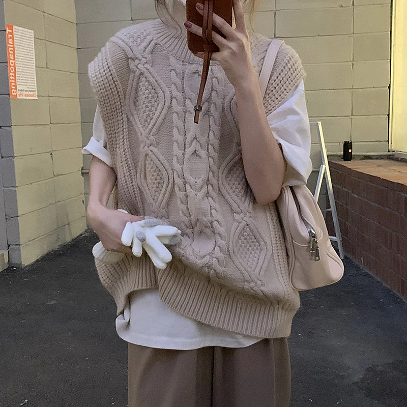 2021 New Women Spring Autumn Turtleneck Twist Sleeveless Short Tank Sweater Jacket Beige Knitted Pullover Waistcoat Vest