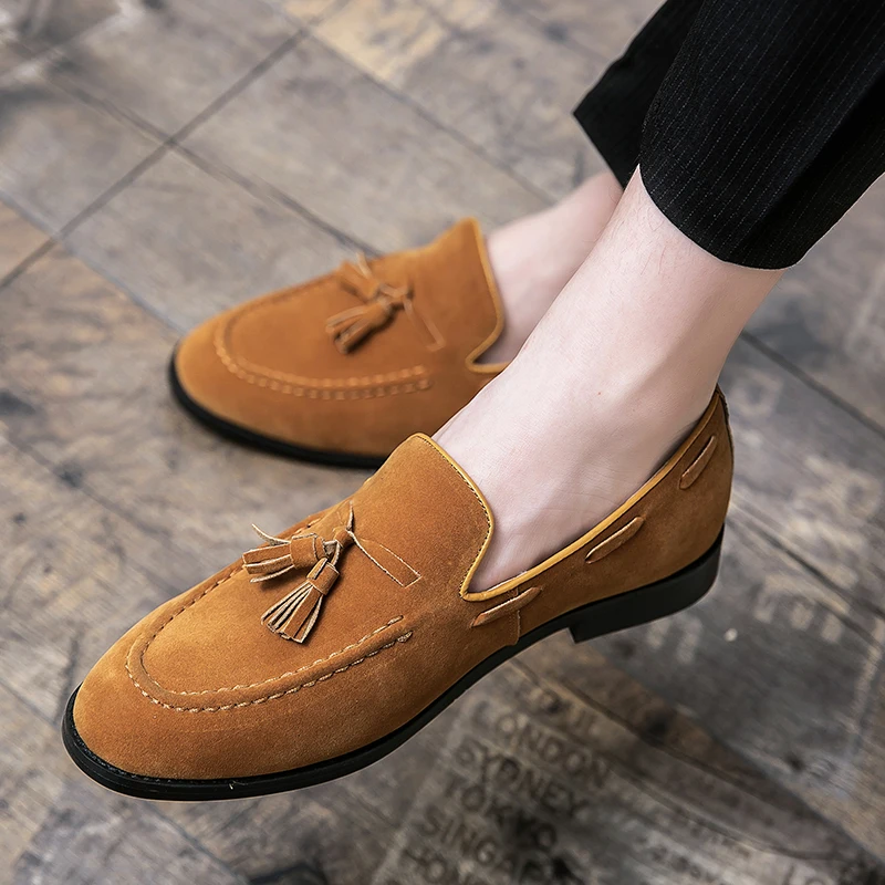 2025 New Spring Soft Suede Loafers for Men Tassel Slip On Leather Casual Shoes Yellow Moccasins Classic Business Shoes Luxury